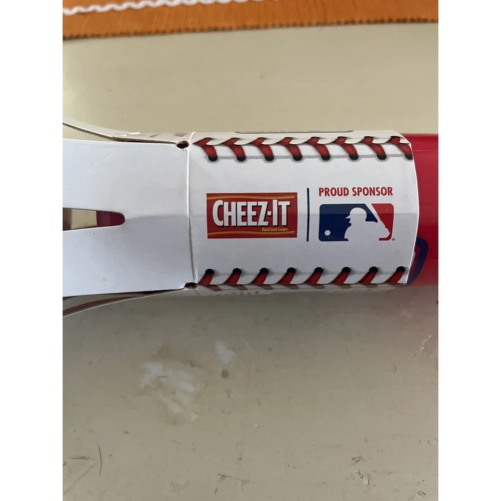 Kellogg's Cheez-it MLB Proud Sponsor Catch Every Game Mini Bat and Ball Set 2015